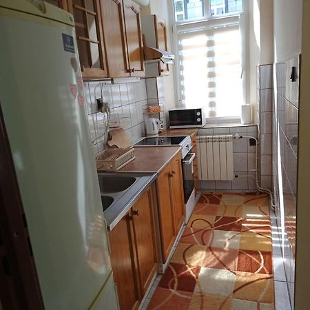 Apartament Kolo Dworcu Przemysl Exterior photo